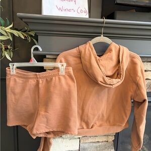 SKIMS Tan Women Shorts set size M